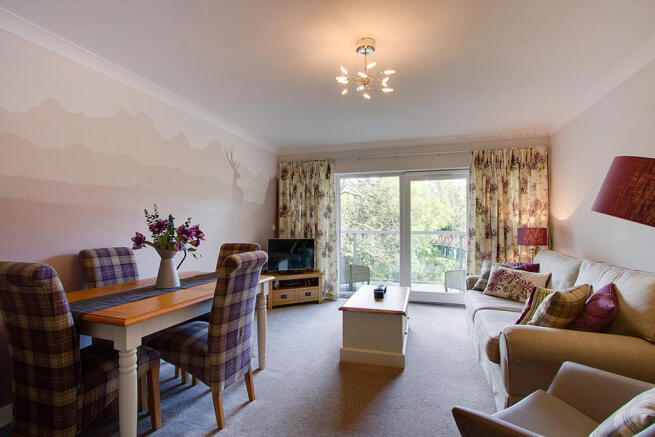 Open plan reception 