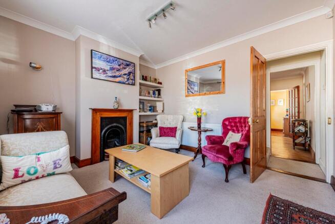 Living Room (2)
