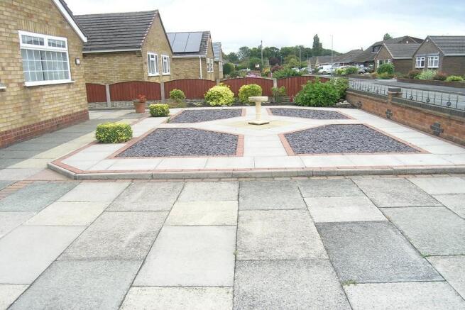 Front Garden 3
