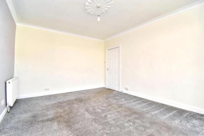 Lounge/Dining Angle 2