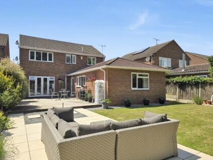 Shalloak Road, Broad Oak