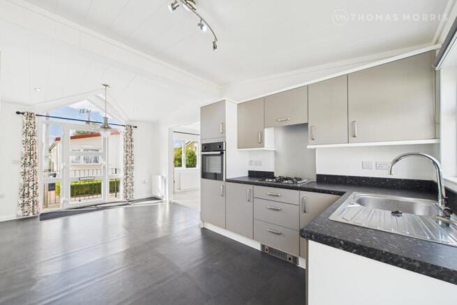 Willow Way, St. Ives, Cambridgeshire, PE27 photo 3