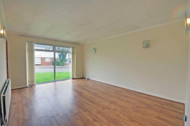 Sitting/Dining Room