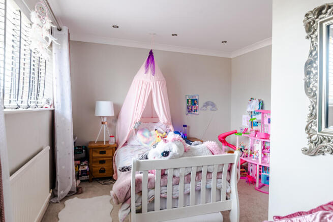 bedroom3