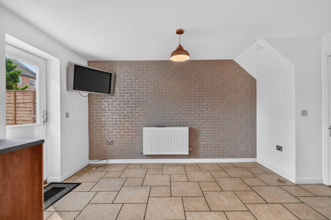 4 bed Town House for sale Image 3