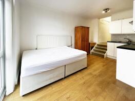 10, Manstone Road, London NW2 3XG