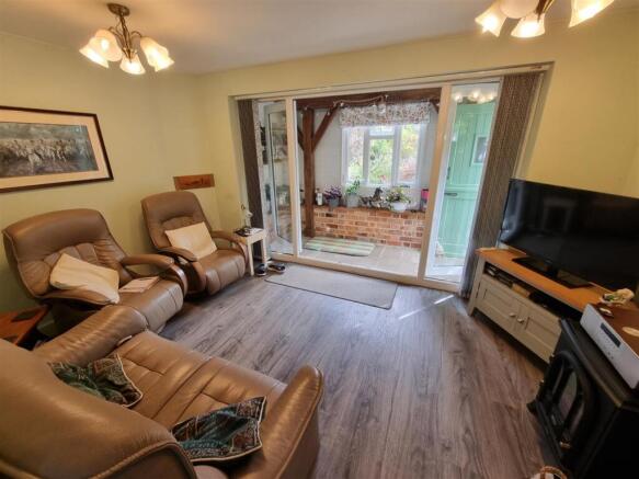Sitting room.jpg