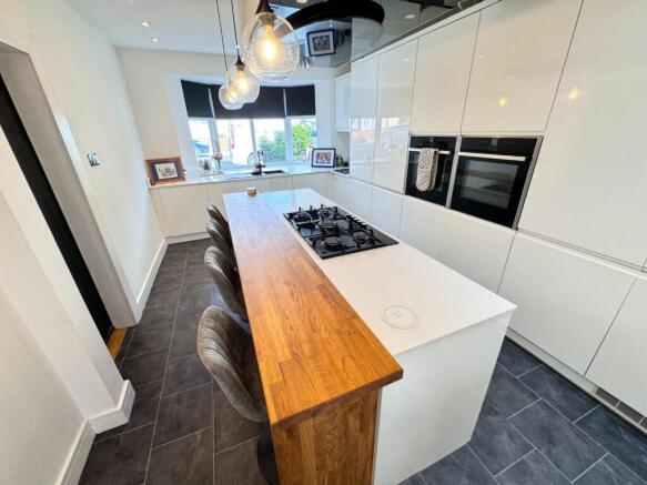 KITCHEN/DINER/BREAKFAST ROOM