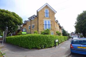 9, 2 Ethel Court, Grantley Road, Bournemouth BH5 1HW