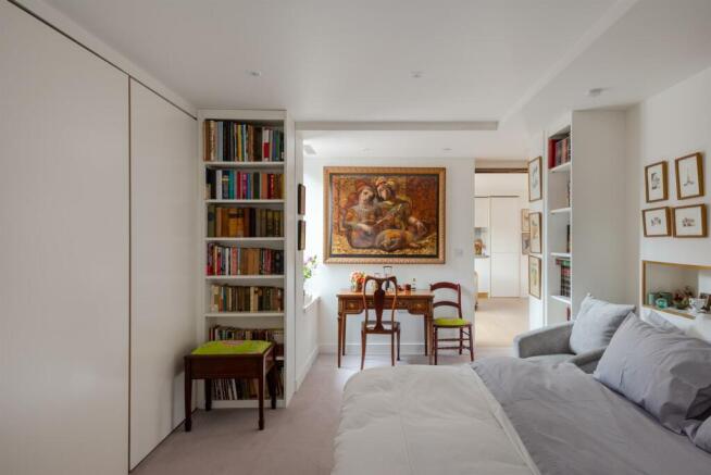 Flat 14 Blake Tower-4.jpg