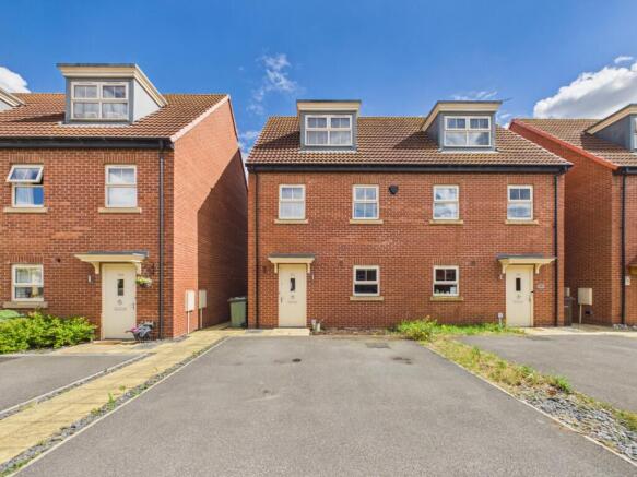 1- Rob Hammond EweMove Pontefract