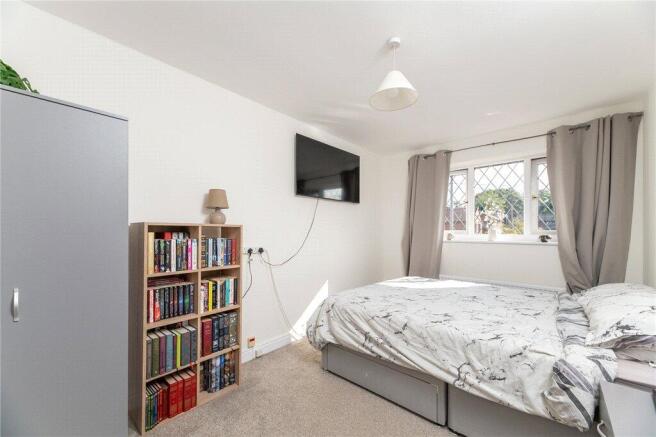 3 bed Semi-Detached for sale Image 8