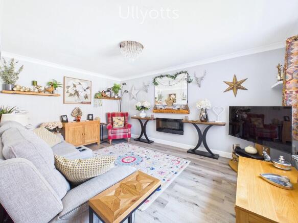 3 bed Detached for sale Image 4