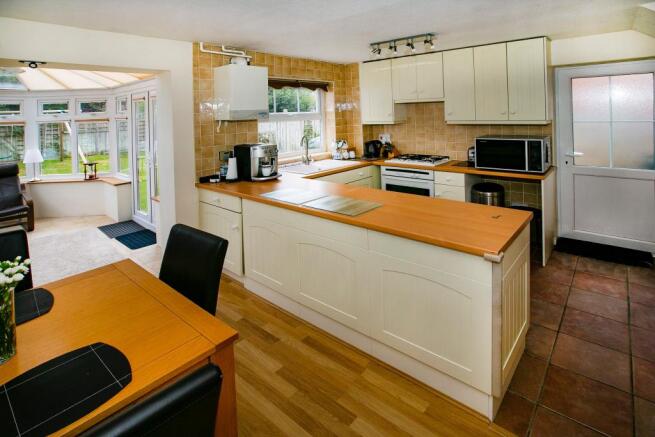 Kitchen/Breakfast Room