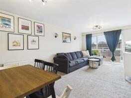 16, Rothay Close, Dronfield S18 8PR