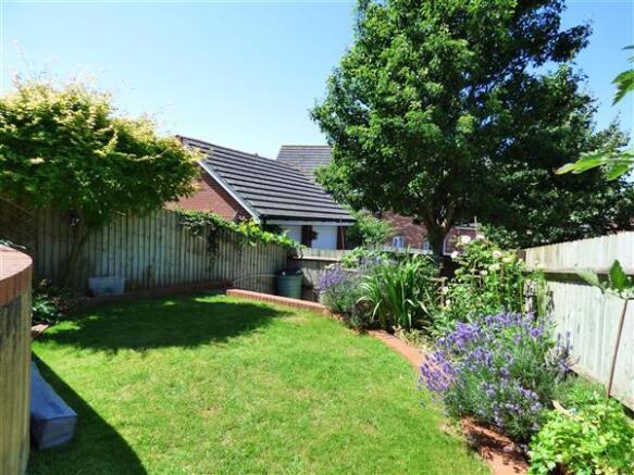 GARDEN VIEW 3
