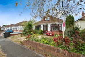 37, Warfield Crescent, Waterlooville PO7 7JR