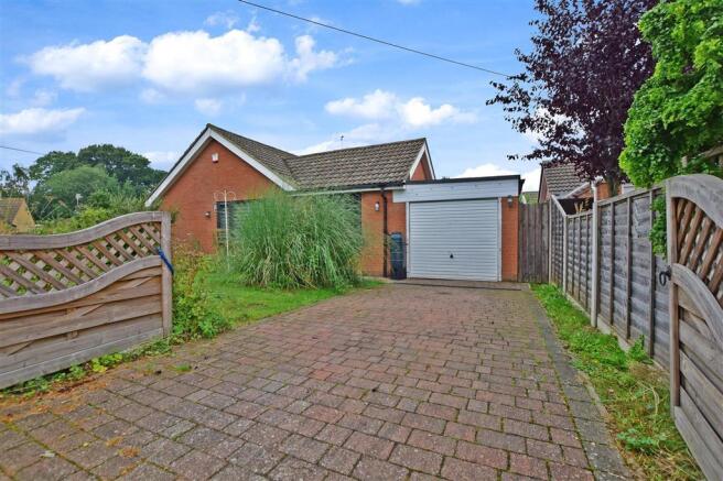 Driveway/Parking