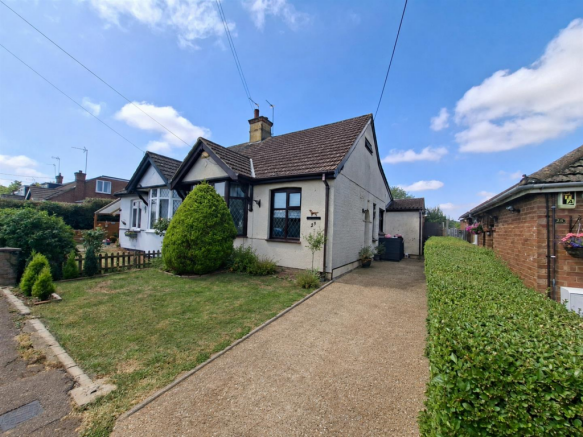23 Northampton Lane South