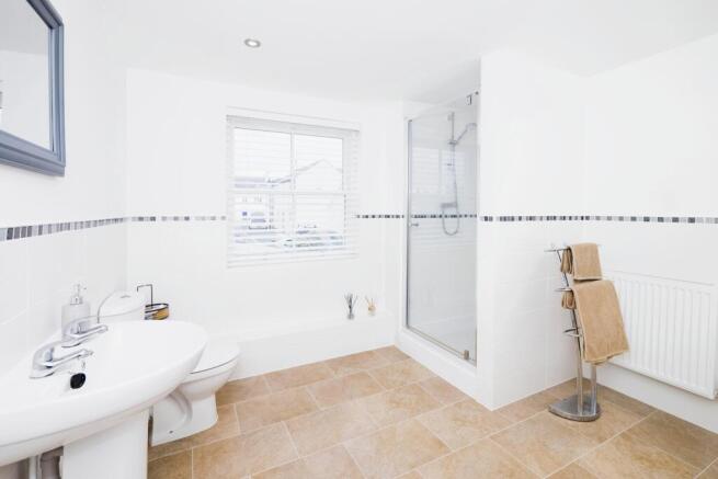 Bath/Shower Room