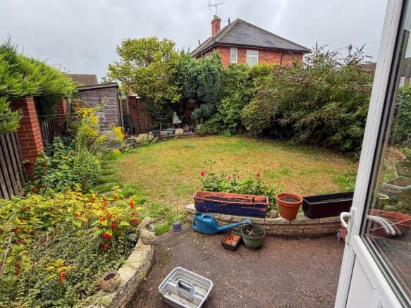 3 bed Semi-Detached for sale Image 11
