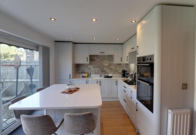 KITCHEN 3