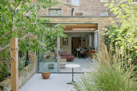 Rushmore Road, London, E5 0