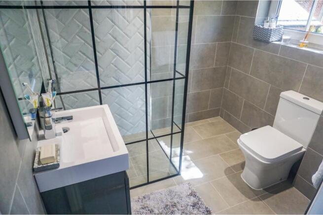 En-suite Two