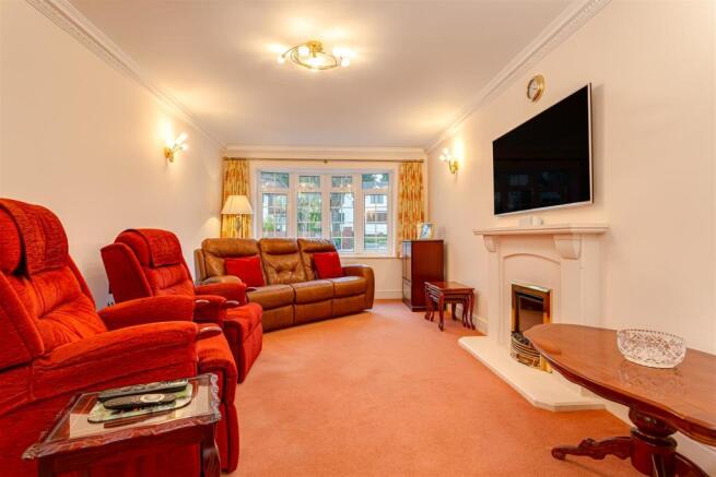 house-nork-way-banstead-127.jpg
