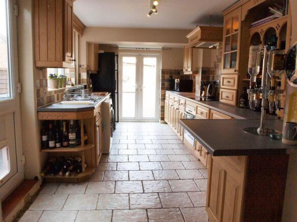Fitted Kitchen Pic 2