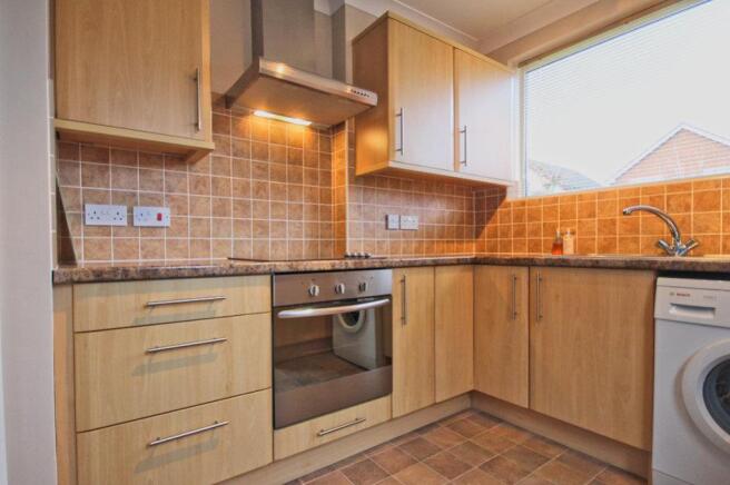 14 STEWART GARTH, COTTINGHAM (9)_lzn.jpg