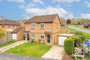 2, Yarrow Drive, Harrogate HG3 2XD