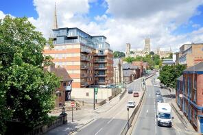 Apartment 5-4, Thorngate House, St Swithins Square, Lincoln LN2 1HA