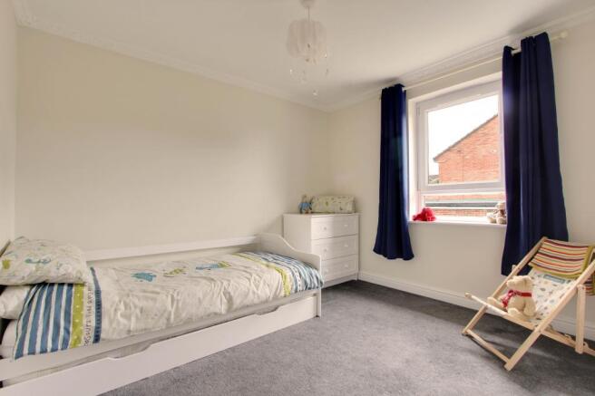 Bedroom 2 (Double)