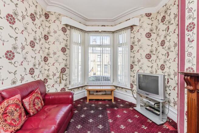 4 bed Terraced for sale Image 5