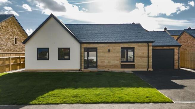 Still 2025-09-19 113050_1.1.1.jpg