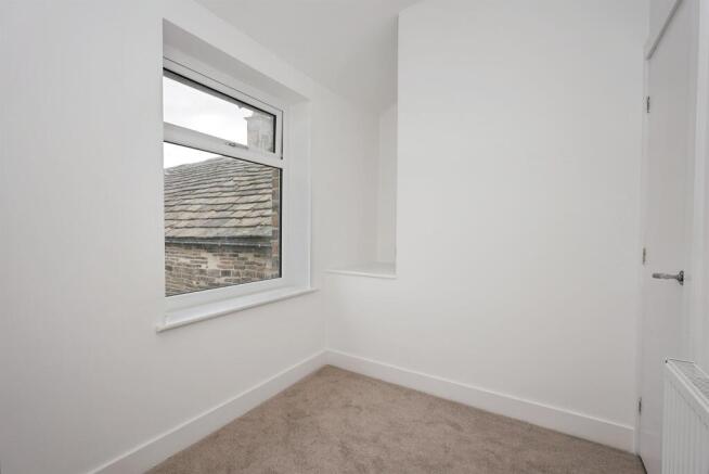 2 bed Cottage for sale Image 11