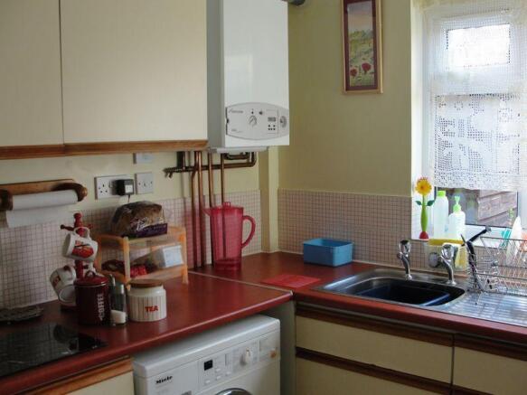 Photo 3