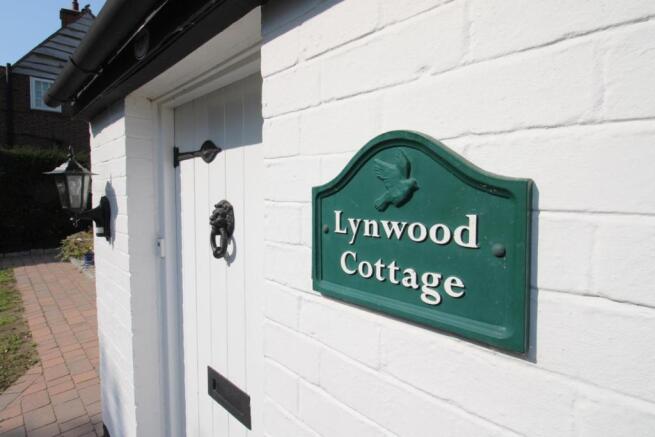 Lynwood Cottage Front.jpg