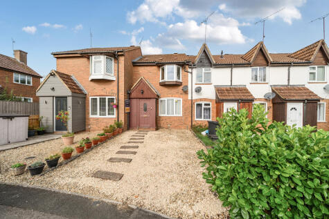 Woodbury Close, Nine Elms, Swindon, SN5