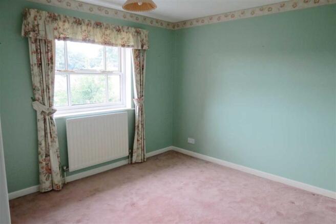Bedroom 2: