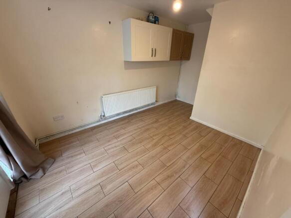 Totterdown Close, Covingham photo 4
