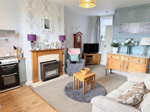 1 bed Terraced for sale Image 6