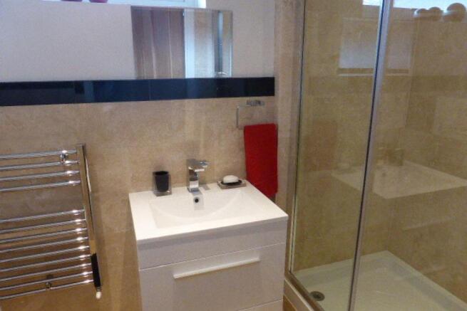 CLOAK/ SHOWER RM