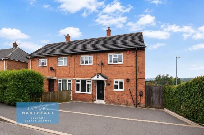 Three Bedroom Semi Detached for Sale with Off-roa