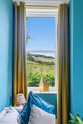 4 bed End of Terrace for sale Image 6