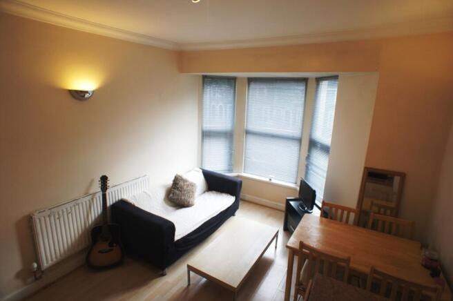 120 Richmond, Flat 5 (3)