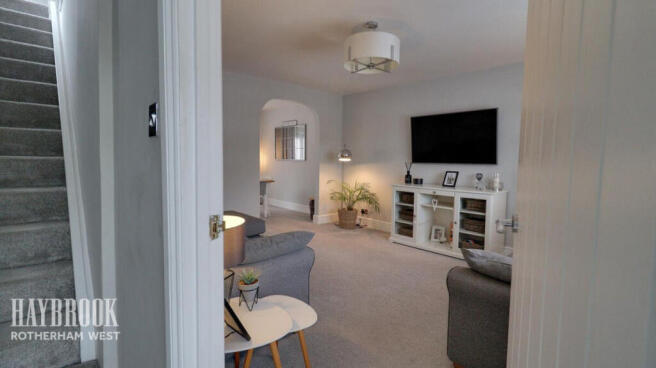 Farm View Road, Rotherham photo 4