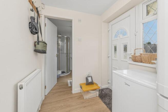 4 bed Semi-Detached for sale Image 12