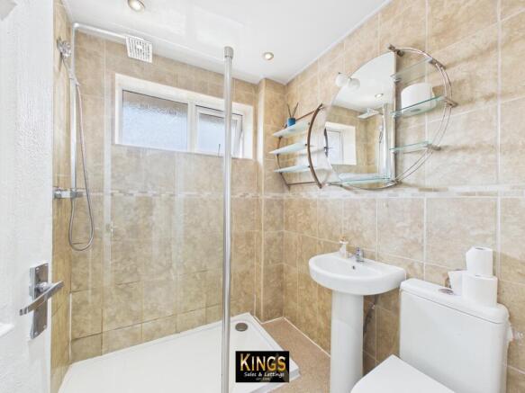 2 bed Detached for sale Image 12